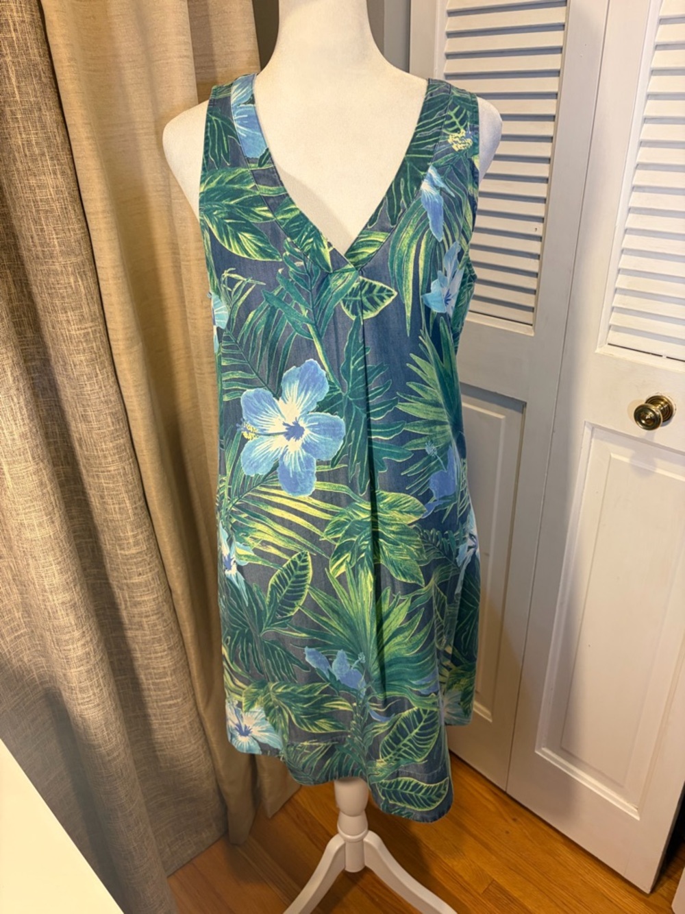 Tommy Bahama Blue and Green Tropical Floral V-Neck Mini Dress
